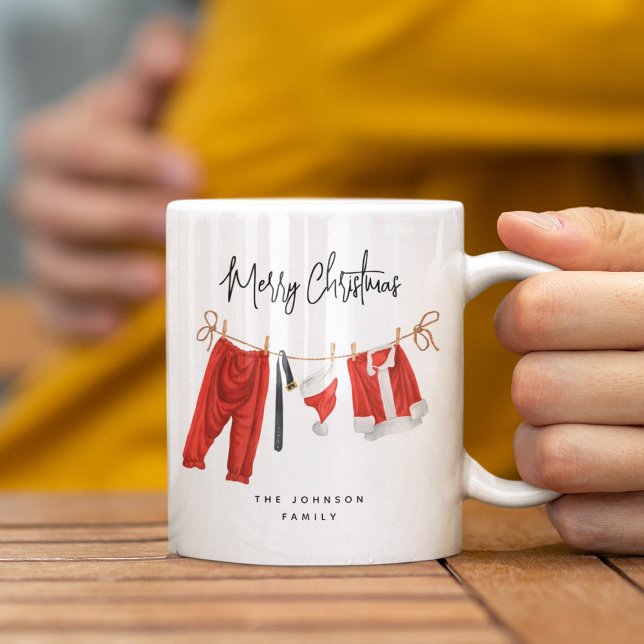 Caneca De Café Roupas de Natal na Corda de Roupa Divertida (Criador carregado)