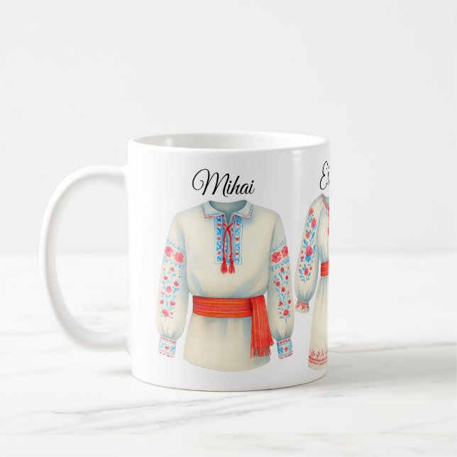 Caneca De Café Roupas romenas, roupa tradicional (Esquerda)