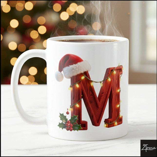 Caneca De Café Rustic Wood Christmas Letter M String Lights (Criador carregado)