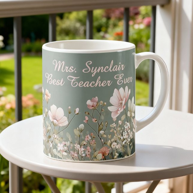 Caneca De Café Sage Green Spring Floral Teacher Elegant Script (Criador carregado)