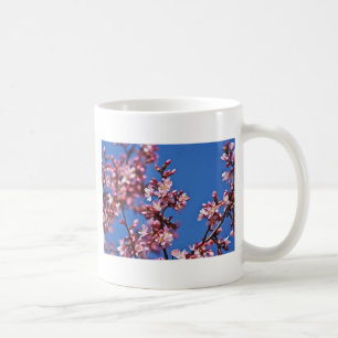 Caneca De Café Sakura Flores de Cerejeira Tocando o Azul