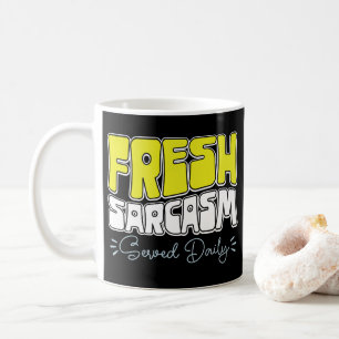 Caneca De Café Sarcasmo Fresco Servido Diariamente Engraçado Dize