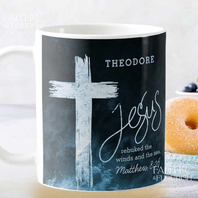 Caneca De Café Script Cross on Water Personalizado (Criador carregado)