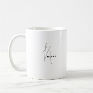 Caneca De Café Script minimalista Monograma e nome personalizad