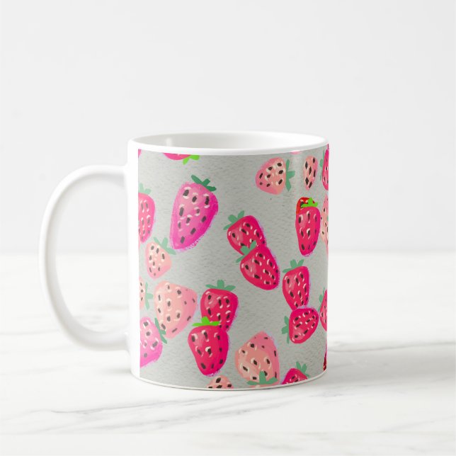 Caneca De Café Seamless pattern with ripe strawberry. Hand drawn  (Esquerda)