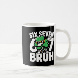 Caneca De Café Seis sete mano dia de São Patrício 6 7 meme trevo