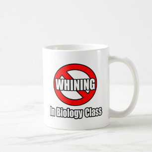 Caneca De Café Sem Tripulação Na Classe De Biologia