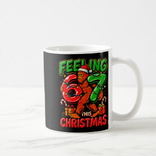 Caneca De Café Sentindo 67 neste Natal Divertido Pé Grande