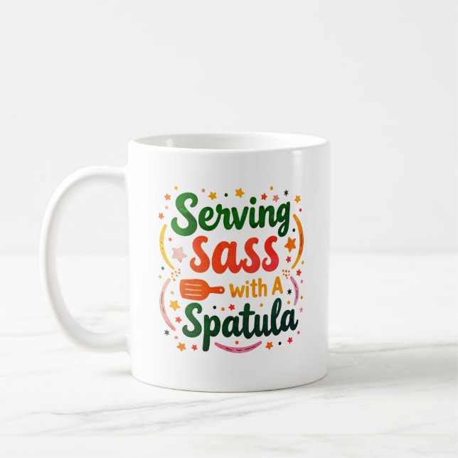 Caneca de Café 'Servindo Sassy com uma Espátula' (Esquerda)