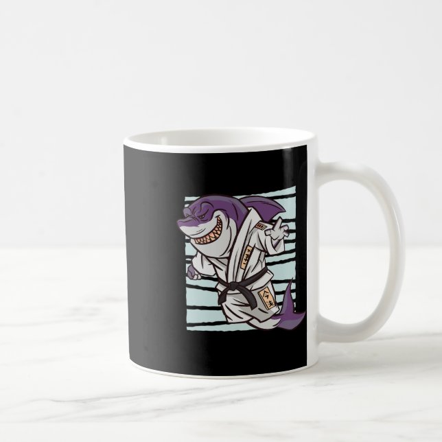 Caneca De Café Shark Martial Arts Combatendo Cartoon Funny Karate (Direita)