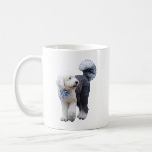 Caneca De Café Sheepadoodle Com Cachecol Xadrez Azul