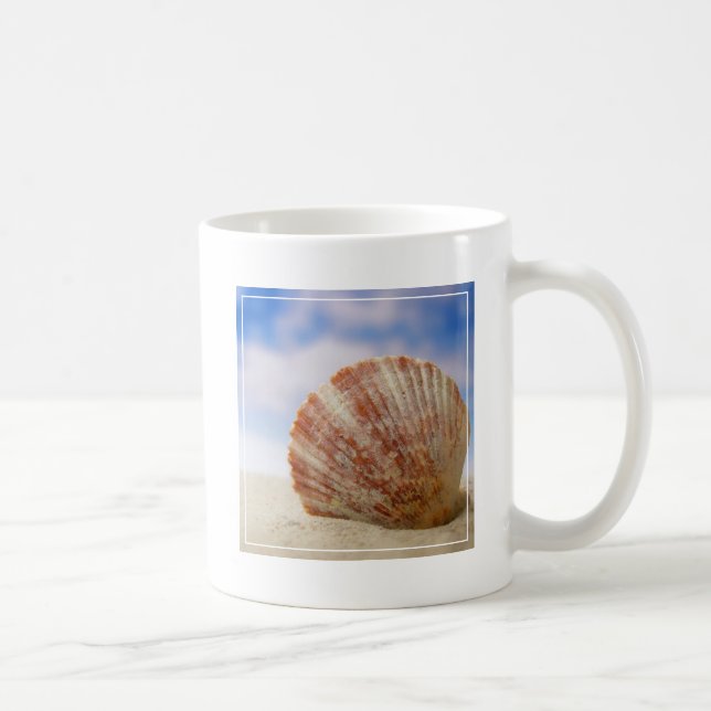 Caneca De Café Shell sustentado na areia (Direita)
