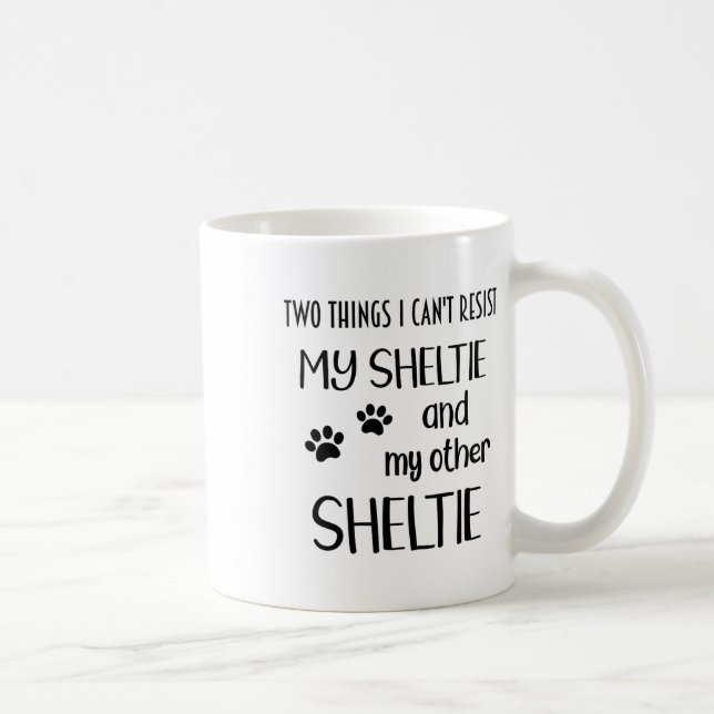 Caneca De Café Sheltie não resiste a Shelties Sheltie Mãe Sheltie (Direita)