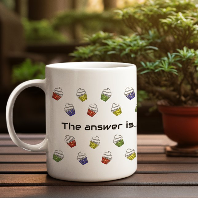 Caneca De Café Significado da vida 42 cupcakes (Classic white mug option)