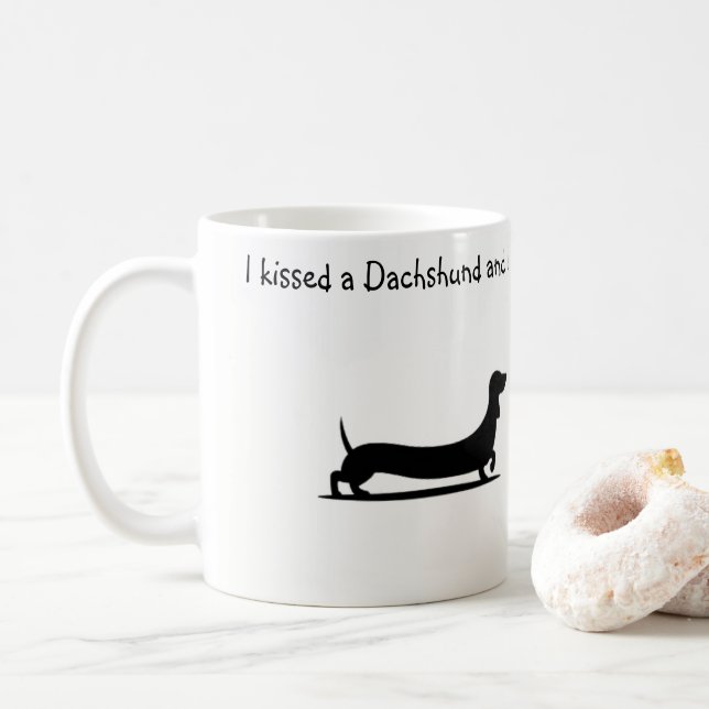 Caneca de café Silhueta Dachshund  (Com Donut)