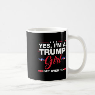 Caneca De Café Sim, eu sou uma garota idiota superando o Trump 20