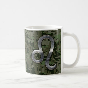 Caneca De Café Símbolo moderno Leo Zodiac na Camo Digital Verde