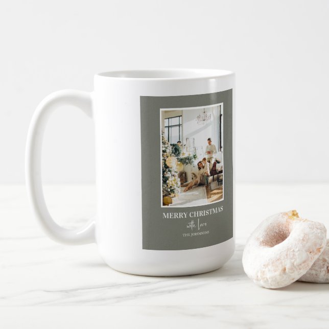 Caneca De Café Simples Foto de Natal em Verde Sage (Com Donut)