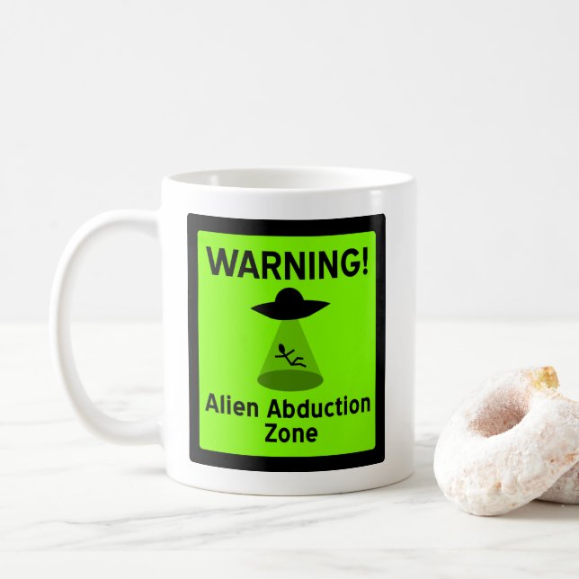 Caneca De Café Sinal de Aviso da Zona de Abdução de alienígenas ( (Com Donut)