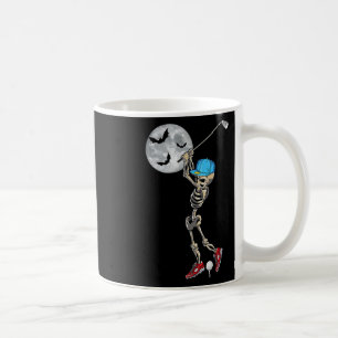 Caneca De Café Skeleton jogando golfe feliz dia das bruxas