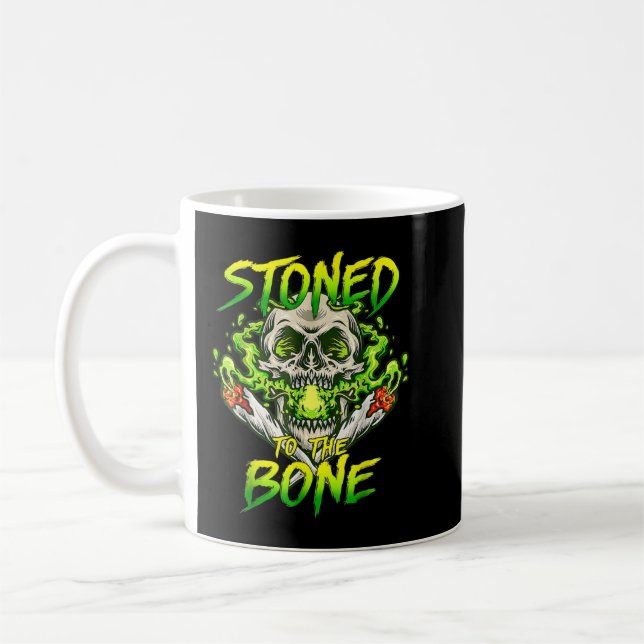 Caneca De Café Skeleton Smoking Weed Stoned to the Bone Halloween (Esquerda)