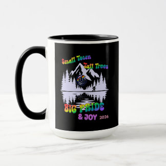 Caneca de Café Small Town Tall Trees Big Pride & J