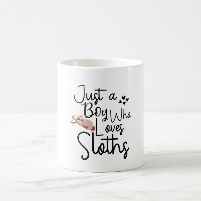 Caneca De Café Só um menino que ama as preguiças (Centro)