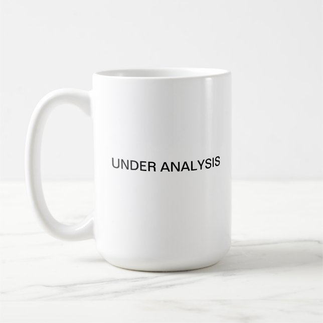 Caneca De Café Sob a análise (Esquerda)