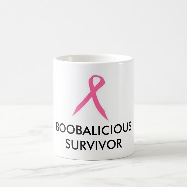 CANECA DE CAFÉ SOBREVIVENTE DE BOOBALICIOUS (Centro)