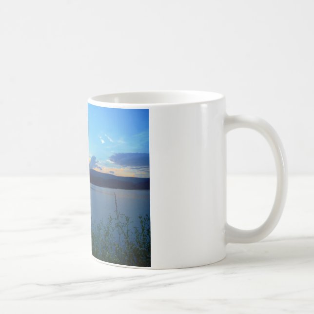 Caneca De Café Sol azul no lago (Direita)