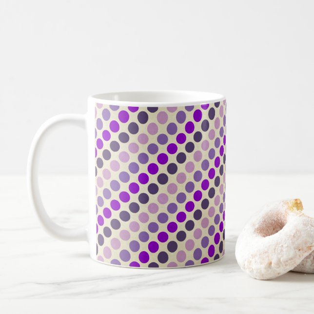 Caneca De Café Sombras das Bolinhas roxas de Shirley Taylor (Com Donut)