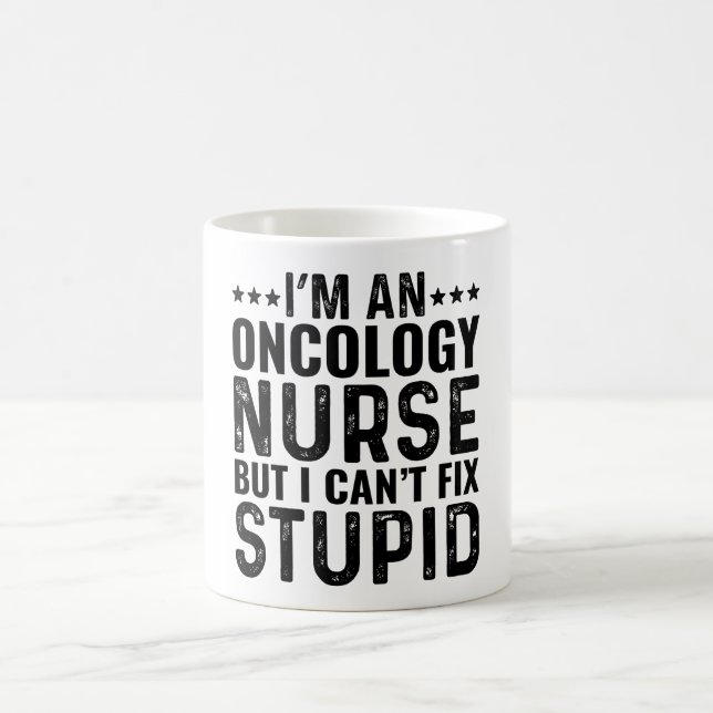 Caneca De Café Sou enfermeira de Oncologia, mas não consigo conse (Centro)