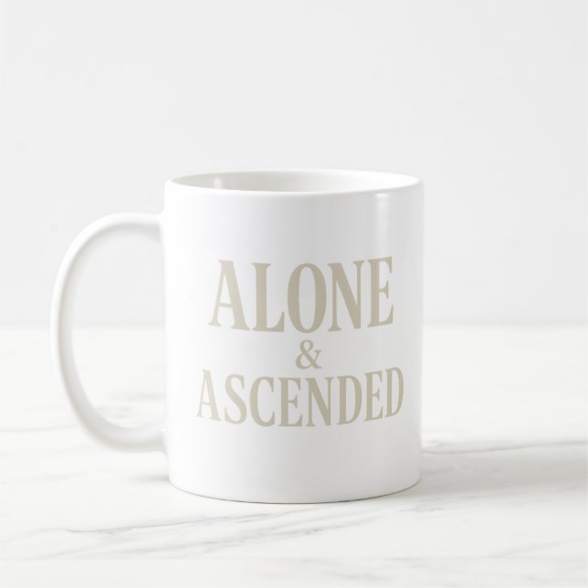 Caneca De Café Sozinho e Ascendido - A Arte da Elevada Solidão (Esquerda)