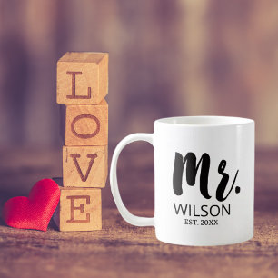 Caneca De Café Sr. Groom Brush Font Casal de aniversário de casam