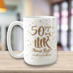 Caneca De Café Sr. Sempre Divertido 50º aniversário do Ouro<br><div class="desc">O perfeito presente de aniversário de casamento de 50 ouros para o Sr. Certo ou Sempre Certo. Personalize com o nome e o ano do casamento. Um presente divertido,  único e personalizável para celebrar o aniversário de casamento de qualquer um. Projetado por Thisnotme©</div>