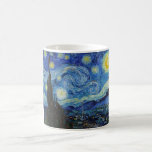 Caneca De Café Starry Night, Vincent van Gogh<br><div class="desc">Vincent Willem van Gogh (30 de março de 1853 - 29 de julho de 1890) foi um pintor holandês impressionista poste que se encontra entre as figuras mais famosas e influentes da história da arte ocidental. Em pouco mais de uma década, criou cerca de 2.100 trabalhos de arte, incluindo cerca...</div>