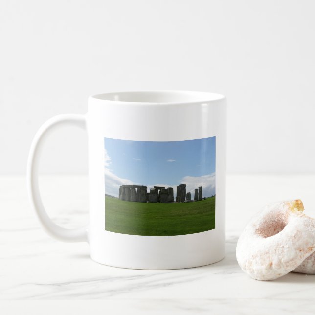 Caneca De Café Stonehenge – Fotografia de Paisagem de Monumento A (Com Donut)