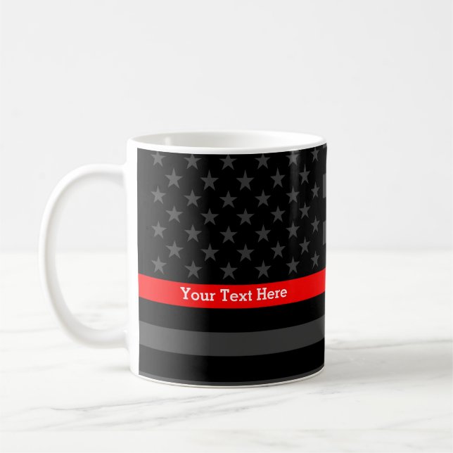 Caneca De Café Sua linha vermelha fina bandeira do texto dos E.U. (Esquerda)
