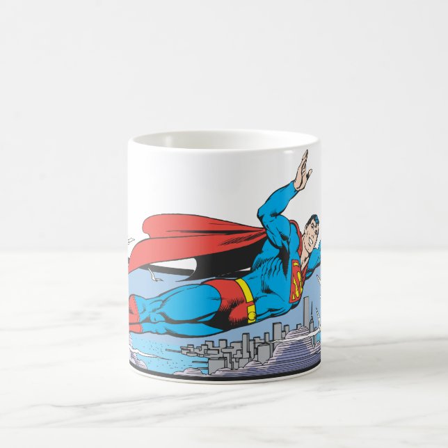 Caneca De Café Super-Homem Voa através da cidade (Centro)