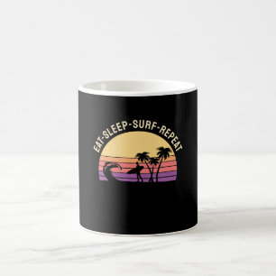 Caneca De Café Surfar em Retro