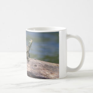 Caneca De Café Tartaruga pintada num dia ensolarado