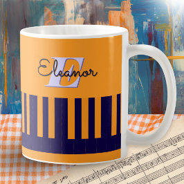 Caneca De Café Teclas de Piano Modernas e Resfriadas Monogramadas