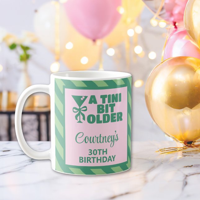 Caneca De Café Tendência Rosa E Verde Um Tini Bit Antigo aniversá (Criador carregado)