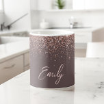 Caneca De Café Terracotta Rosa Dourado - Brilhante brilhante<br><div class="desc">Terracotta e Rosa Dourado - Brilhante, cor-de-rosa, brilho esfregado, nome do monograma de metal e taça ou caneca de café inicial. Isto faz o doce e perfeito aniversário de 16 anos, casamento, chá de panela, aniversário, chá de fraldas ou festa de solteira presente para alguém que ama luxo de luxo...</div>