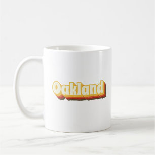 Caneca De Café Texto de Vintagem Retroativa do Oakland