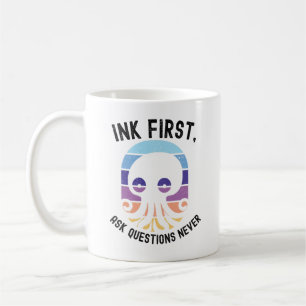 Caneca De Café Tinta Primeiro Pergunta Nunca Polvo Engraçado Retr