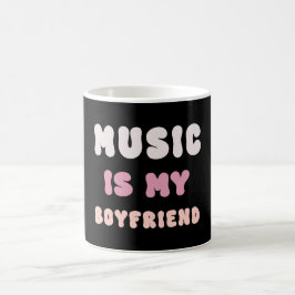 Caneca De Café Tipografia em Groovy dos anos 70 - Música é minha
