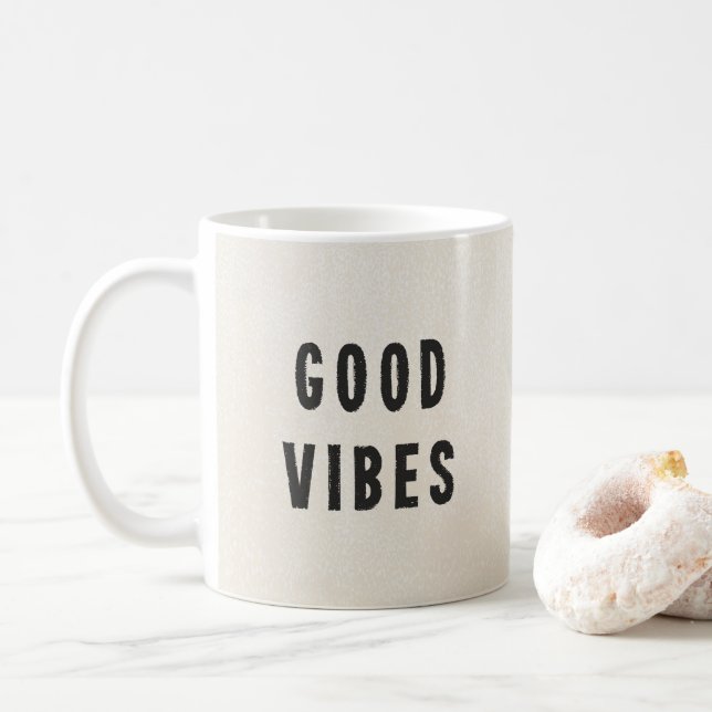Caneca De Café Tipografia Mínima de Black + Off-White Good Vibes (Com Donut)