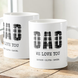 Caneca De Café Tipografia Moderna Preta Nomes dos Filhos Papai Nó
