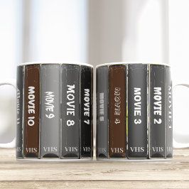 Caneca De Café Títulos de Filmes Editáveis Clássicos do Halloween